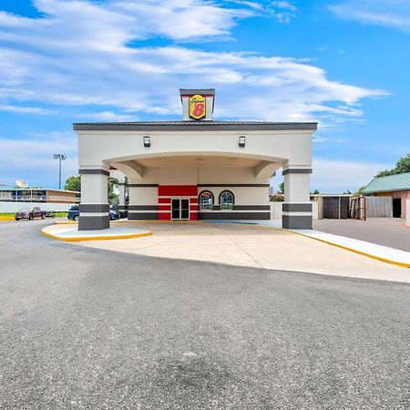 Super 8 By Wyndham Baton Rouge/I-10 Motel Екстериор снимка
