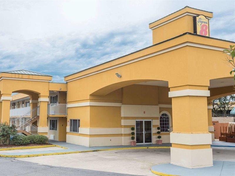 Super 8 By Wyndham Baton Rouge/I-10 Motel Екстериор снимка